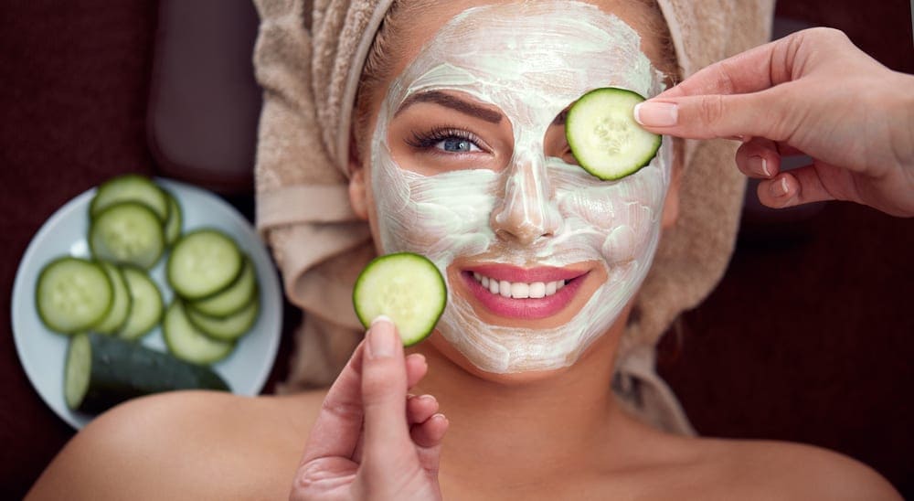 وصفات لتجميل الوجه وبياضه