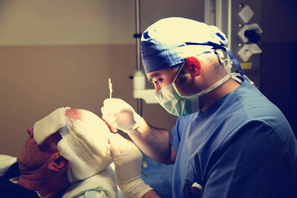 زراعة الشعر في البحرين 